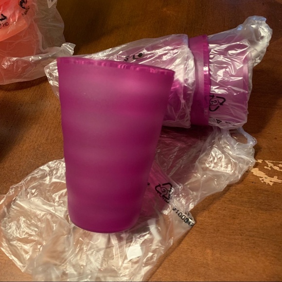 Tupperware Ripple Tumbler Set